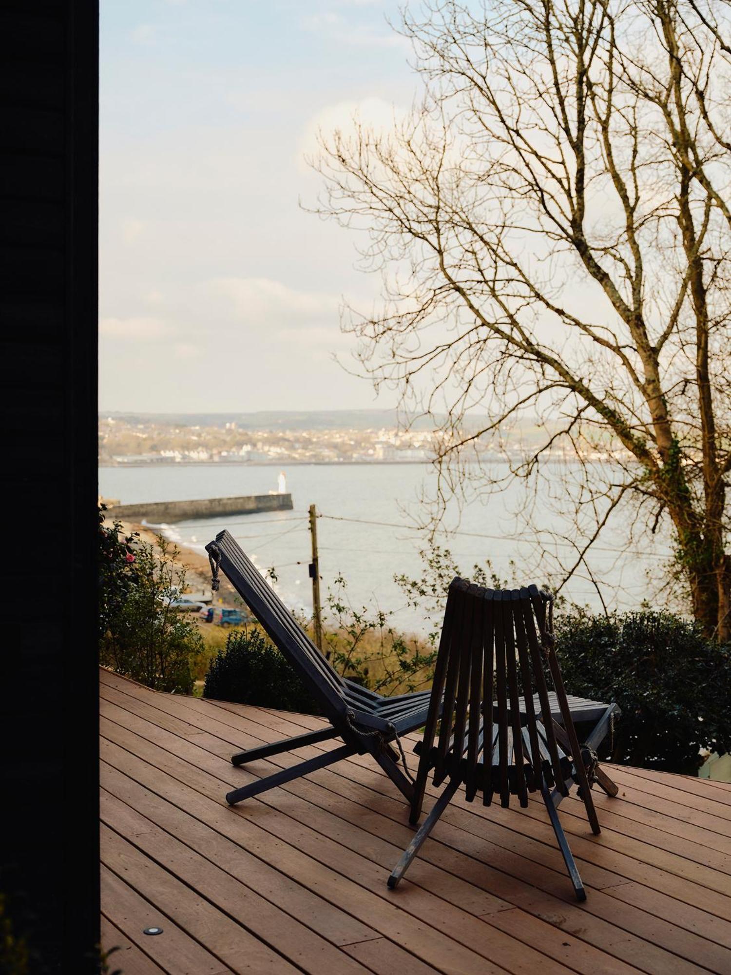 1-Bed Luxury Seafront Cabin In Heart Of Newlyn, Mousehole Exterior foto